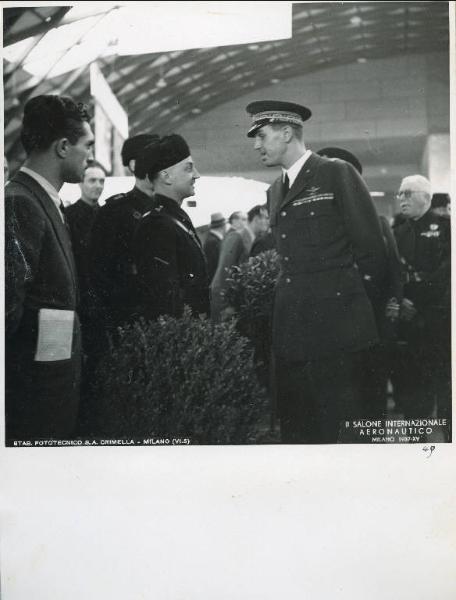 Fiera di Milano - Salone internazionale aeronautico 1937 - Visita del duca d'Aosta Amedeo di Savoia in occasione della inaugurazione