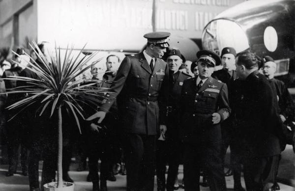 Fiera di Milano - Salone internazionale aeronautico 1937 - Visita del duca d'Aosta Amedeo di Savoia in occasione della inaugurazione