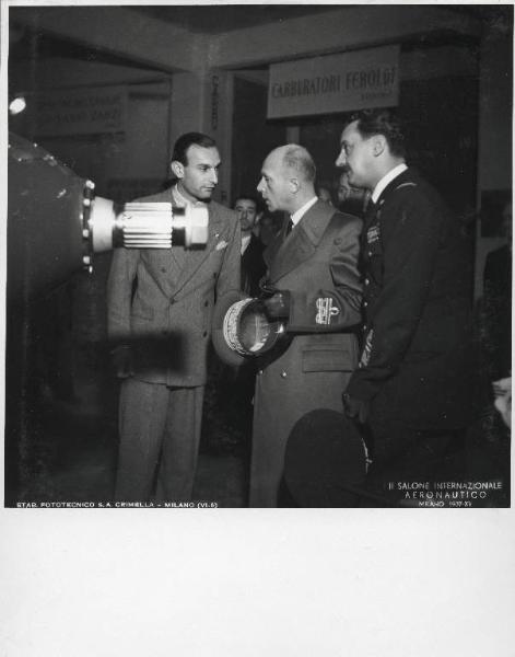 Fiera di Milano - Salone internazionale aeronautico 1937 - Visita del duca di Bergamo Adalberto di Savoia