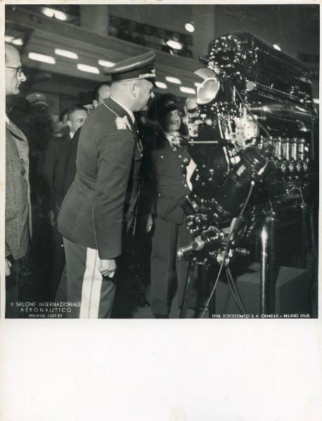 Fiera di Milano - Salone internazionale aeronautico 1937 - Visita del feldmaresciallo Erhard Milch