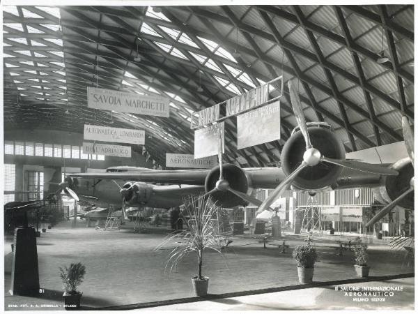 Fiera di Milano - Salone internazionale aeronautico 1937 - Settore italiano