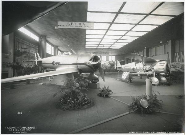 Fiera di Milano - Salone internazionale aeronautico 1937 - Settore italiano - Stand della IMAM - Industrie meccaniche e aeronautiche meridionali (gruppo Breda)