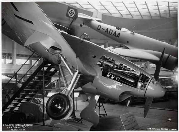 Fiera di Milano - Salone internazionale aeronautico 1937 - Settore tedesco