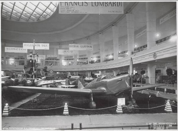 Fiera di Milano - Salone internazionale aeronautico 1937 - Settore italiano e settore tedesco