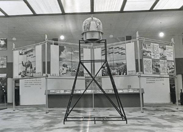 Fiera di Milano - Salone internazionale aeronautico 1937 - Mostra del Ministero dell'aeronautica