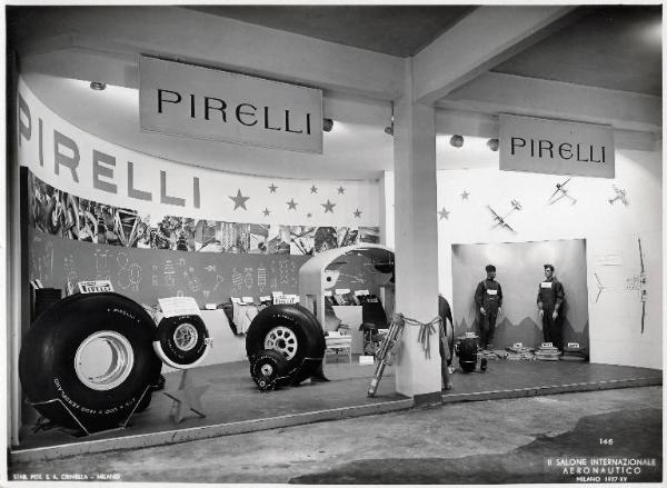 Fiera di Milano - Salone internazionale aeronautico 1937 - Settore accessori, strumenti e materie prime lavorate e semilavorate - Stand della Pirelli