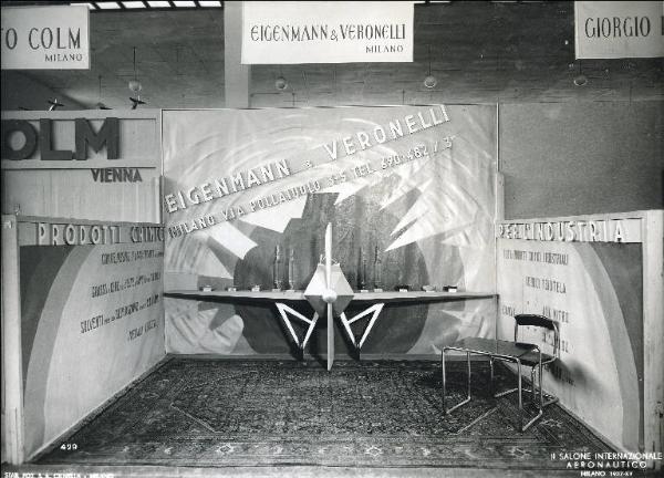 Fiera di Milano - Salone internazionale aeronautico 1937 - Settore accessori, strumenti e materie prime lavorate e semilavorate - Stand su prodotti chimici della Eigenmann & Veronelli