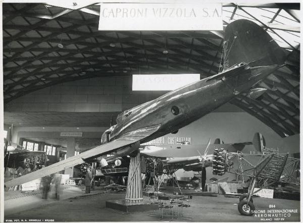 Fiera di Milano - Salone internazionale aeronautico 1937 - Lavori di allestimento