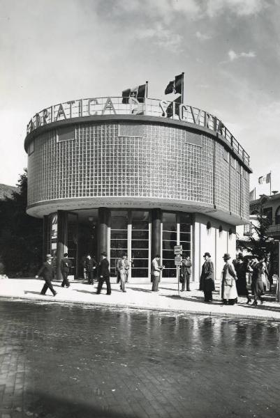 Fiera di Milano - Campionaria 1938 - Padiglione della Riunione adriatica di sicurtà - Esterno