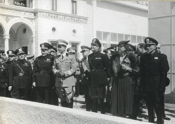 Fiera di Milano - Campionaria 1939 - Visita del principe di Piemonte Umberto II di Savoia con la moglie Maria José