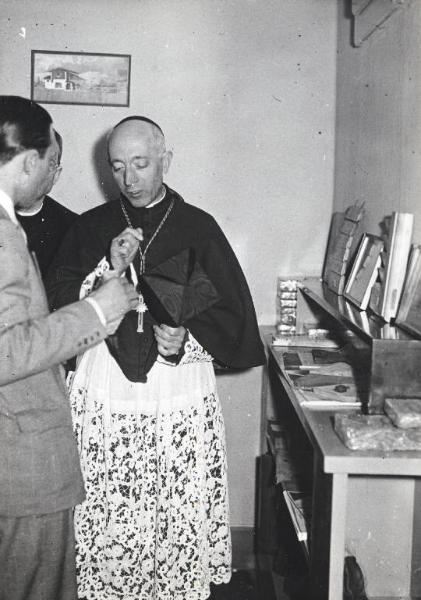 Fiera di Milano - Campionaria 1939 - Visita del cardinale Alfredo Ildefonso Schuster