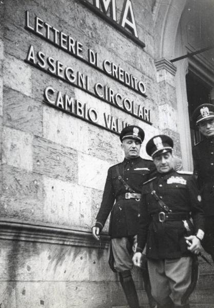 Fiera di Milano - Campionaria 1939 - Visita di Achille Starace, segretario del partito fascista