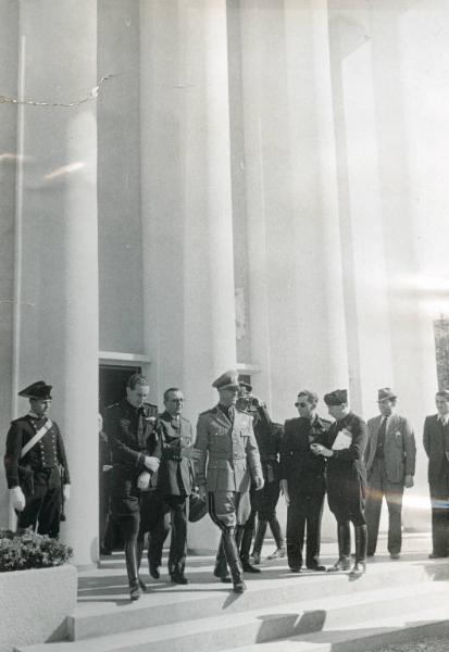 Fiera di Milano - Campionaria 1939 - Visita del sottosegretario alle corporazioni Renato Ricci