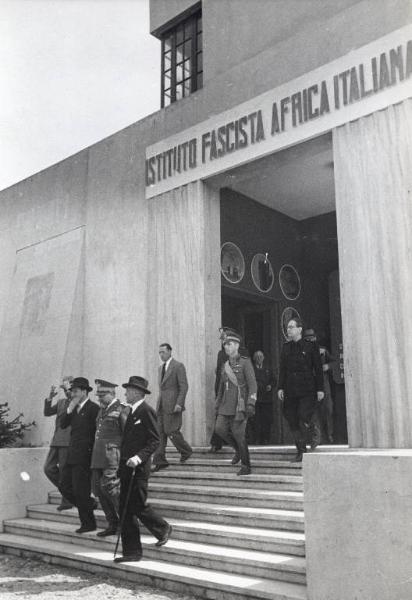 Fiera di Milano - Campionaria 1939 - Visita del ministro dell'Africa italiana Attilio Teruzzi