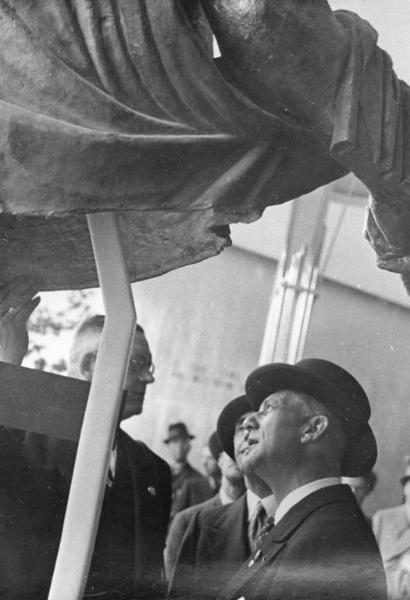 Fiera di Milano - Campionaria 1939 - Visita del presidente della Fiera di Lipsia Ludwig Fichte