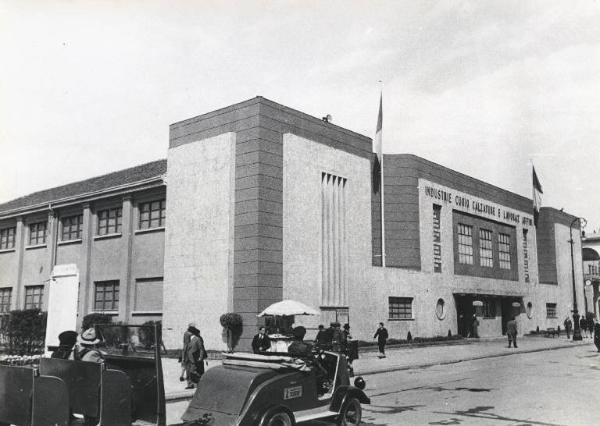 Fiera di Milano - Campionaria 1939 - Padiglione delle industrie del cuoio e affini - Esterno