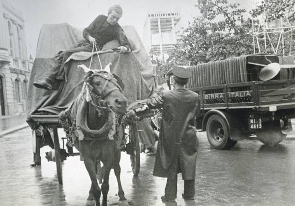 Fiera di Milano - Campionaria 1939 - Trasporto di merci