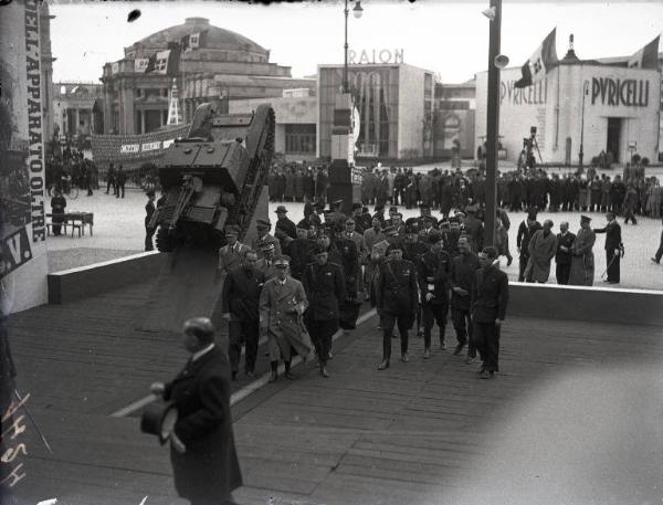 Fiera di Milano - Campionaria 1936 - Visita del Re Vittorio Emanuele III