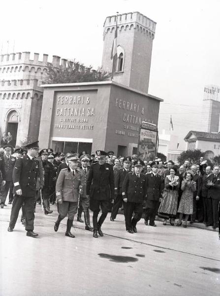 Fiera di Milano - Campionaria 1940 - Visita del Re Vittorio Emanuele III