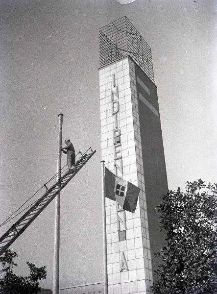 Fiera di Milano - Campionaria 1937 - Lavori di allestimento