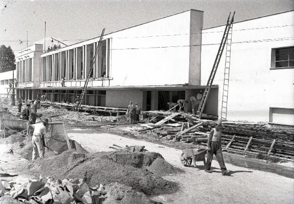 Fiera di Milano - Lavori di ricostruzione postbellica