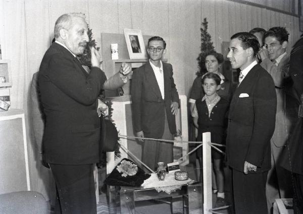 Fiera di Milano - Campionaria 1946 - Visita del presidente della Repubblica Enrico De Nicola in occasione della inaugurazione