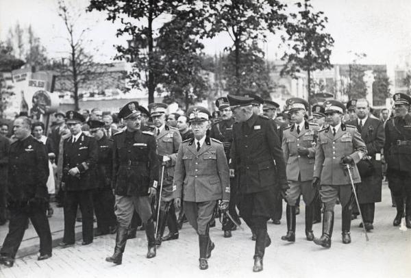 Fiera di Milano - Campionaria 1940 - Visita del Re Vittorio Emanuele III