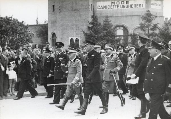 Fiera di Milano - Campionaria 1940 - Visita del Re Vittorio Emanuele III