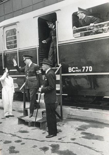 Fiera di Milano - Campionaria 1940 - Visita del presidente della Corona di Romania Constantin Argetoianu