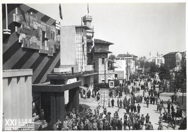 Fiera di Milano - Campionaria 1940 - Viale dell'industria