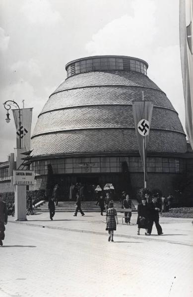 Fiera di Milano - Campionaria 1940 - Padiglione della Germania - Esterno