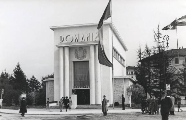 Fiera di Milano - Campionaria 1940 - Padiglione della Romania - Esterno