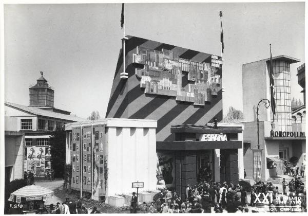 Fiera di Milano - Campionaria 1940 - Padiglione della Spagna - Esterno