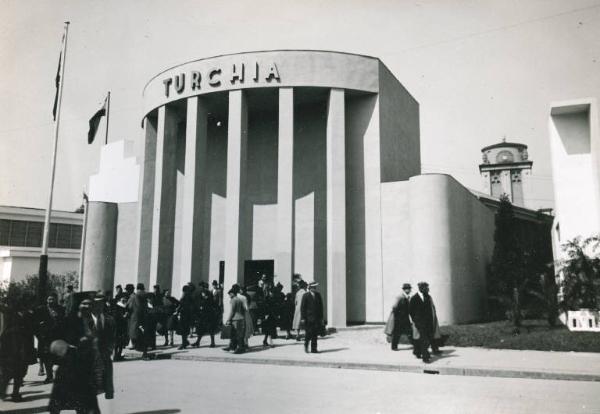 Fiera di Milano - Campionaria 1940 - Padiglione della Turchia - Esterno