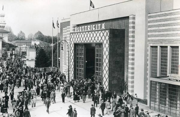 Fiera di Milano - Campionaria 1940 - Padiglione dell'elettricità - Esterno