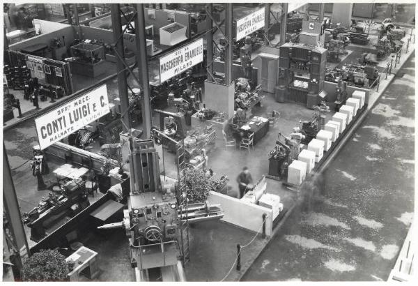 Fiera di Milano - Campionaria 1940 - Padiglione della meccanica "A" - Interno