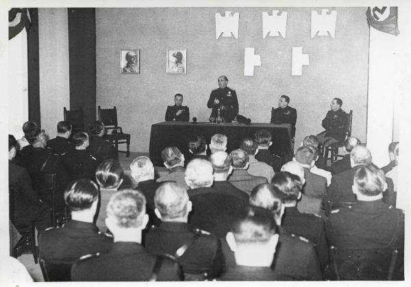 Fiera di Milano - Campionaria 1941 - Conferenza