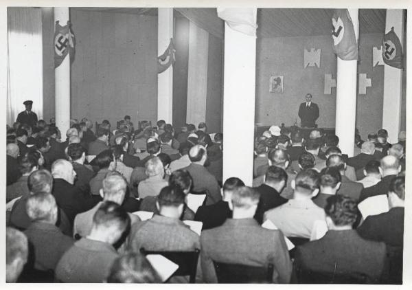 Fiera di Milano - Campionaria 1941 - Conferenza del dott. Croon