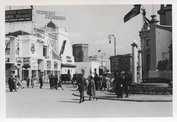 Fiera di Milano - Campionaria 1941 - Viale dell'agricoltura