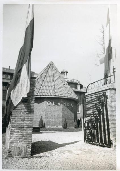 Fiera di Milano - Campionaria 1941 - Padiglione dell'Olanda - Esterno