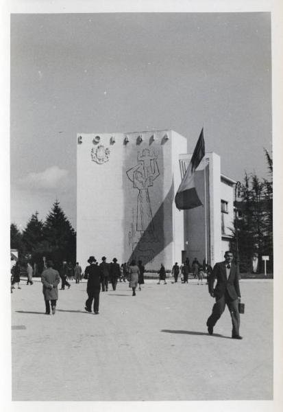 Fiera di Milano - Campionaria 1941 - Padiglione della Romania - Esterno