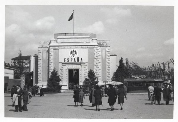 Fiera di Milano - Campionaria 1941 - Padiglione della Spagna - Esterno