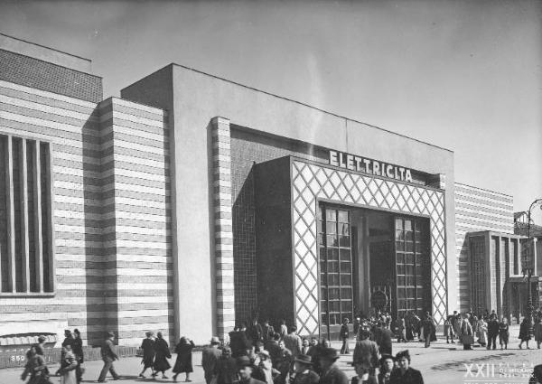 Fiera di Milano - Campionaria 1941 - Padiglione dell'elettricità - Esterno