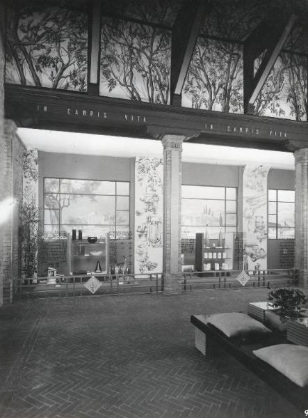 Fiera di Milano - Campionaria 1941 - Padiglione Arnaldo Mussolini (padiglione dell'agricoltura) - Mostra dei grassi - Sala