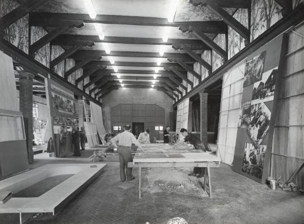 Fiera di Milano - Campionaria 1941 - Padiglione Arnaldo Mussolini (padiglione dell'agricoltura) - Mostra dei grassi - Sala - Allestimento