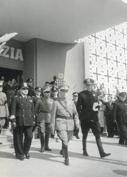 Fiera di Milano - Campionaria 1942 - Visita del Re Vittorio Emanuele III