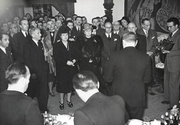 Fiera di Milano - Campionaria 1942 - Visita di personalità in occasione della Giornata ungherese