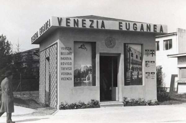 Fiera di Milano - Campionaria 1942 - Padiglione della Venezia Euganea - Esterno