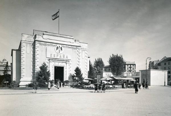 Fiera di Milano - Campionaria 1942 - Padiglione della Spagna - Esterno