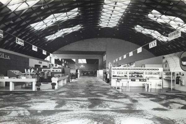 Fiera di Milano - Campionaria 1942 - Padiglione dell'elettricità - Salone